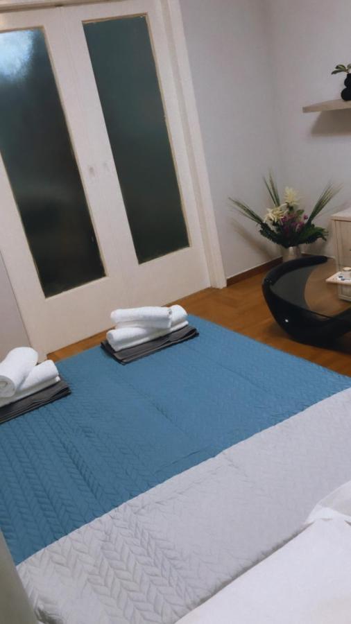 A Convenient Apartment In The Heart Of Athènes Extérieur photo