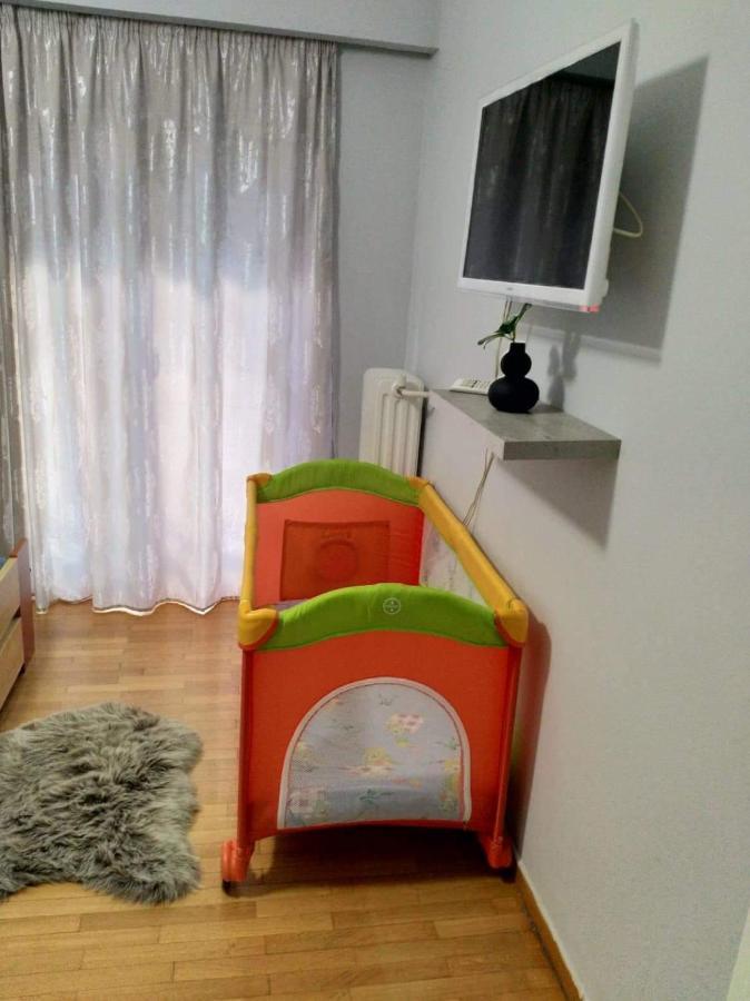 A Convenient Apartment In The Heart Of Athènes Extérieur photo